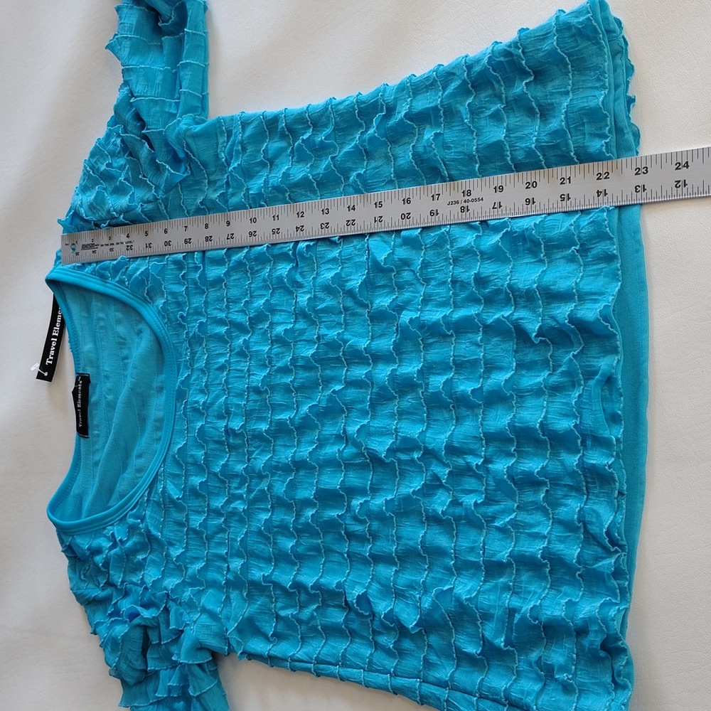 Travel Elements Ruffled Top Size M Bandage Ruffles 3/4 Sleeves Vacation Resort - Picture 7 of 11